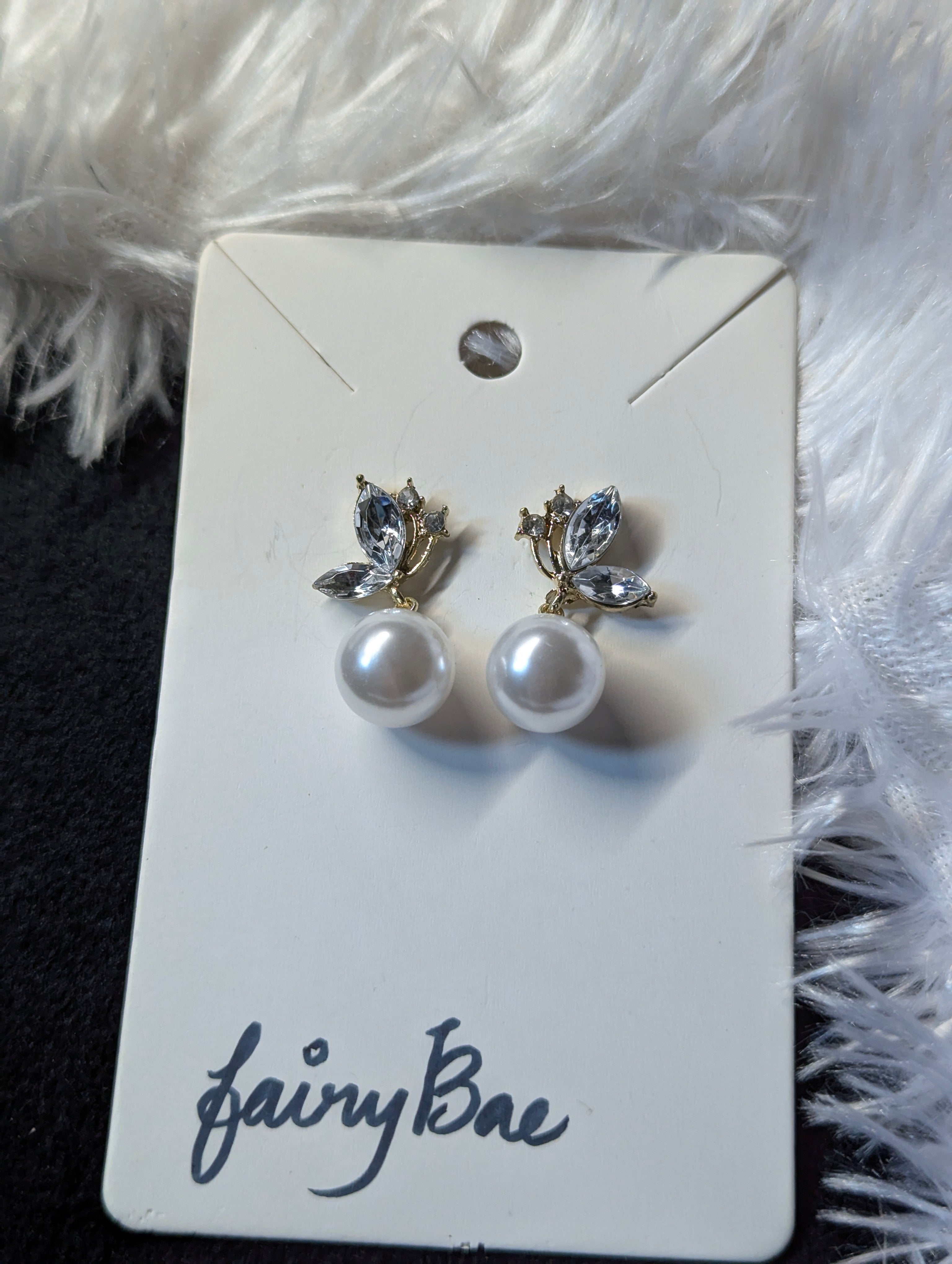 Korean Pearl drop earrings