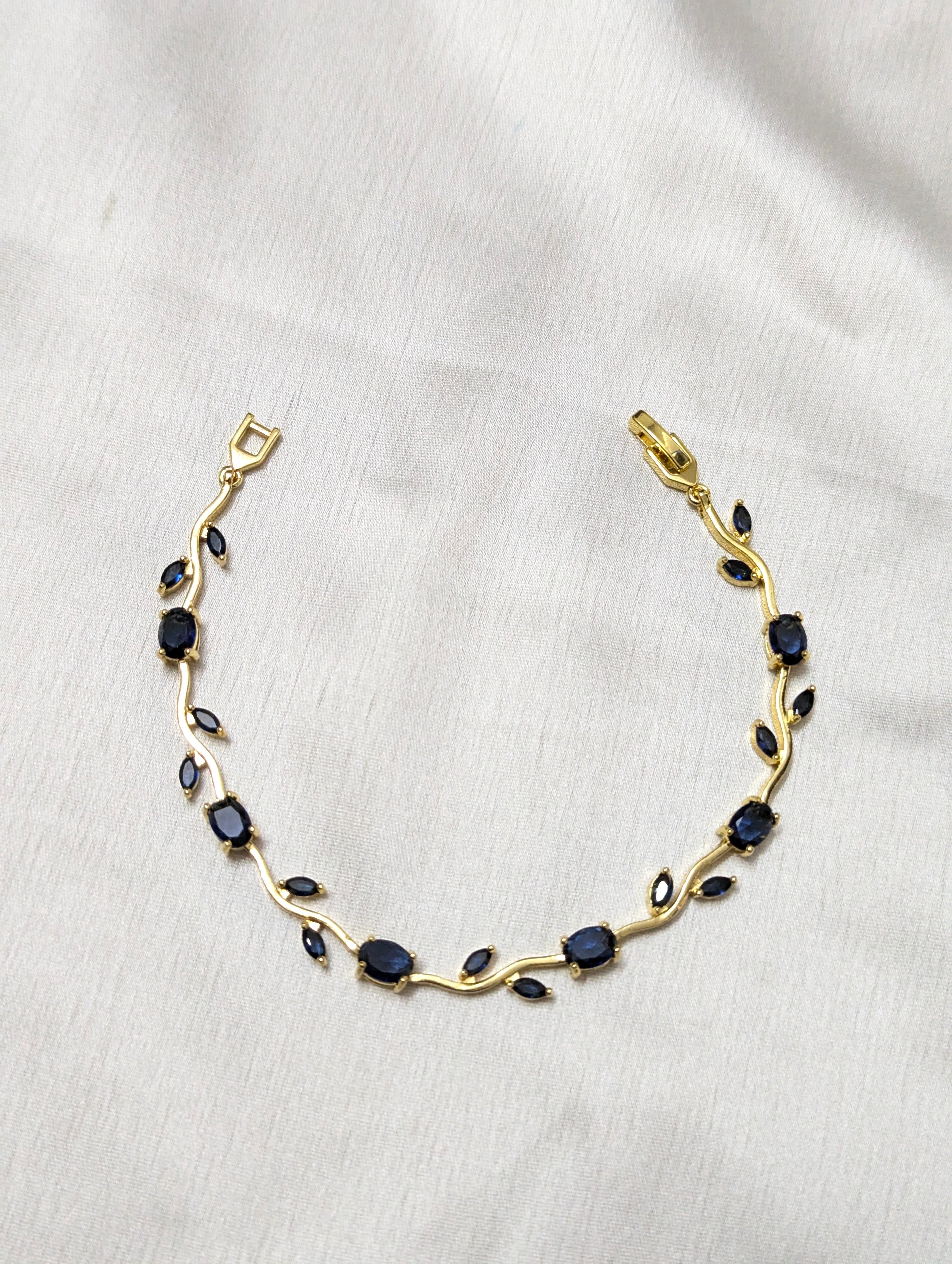 Blue Tulip Bracelet