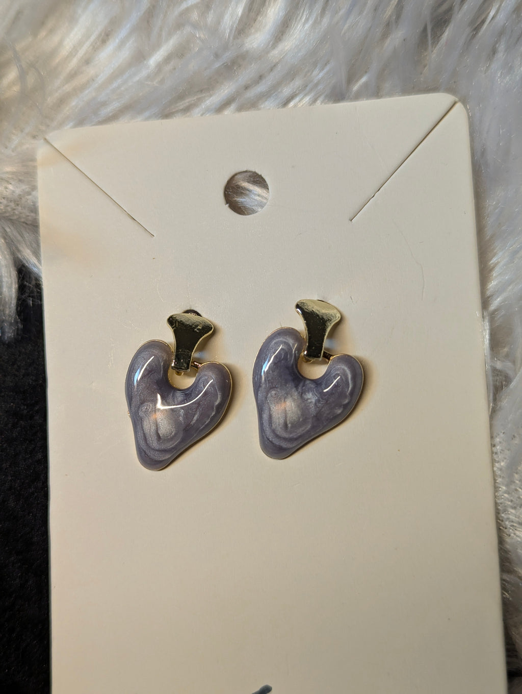 Korean purple heart earrings