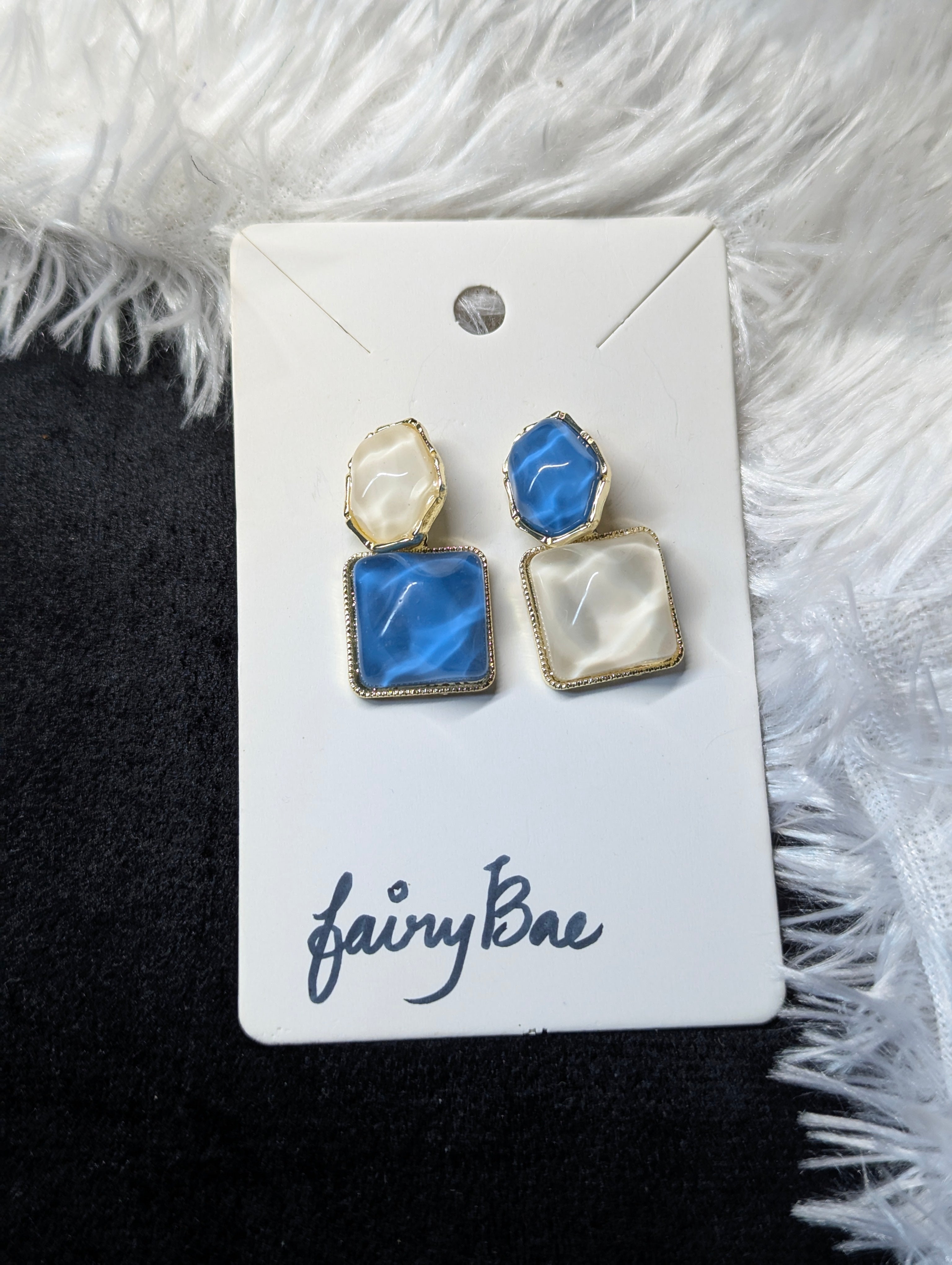 Blue and white crystal korean earrings