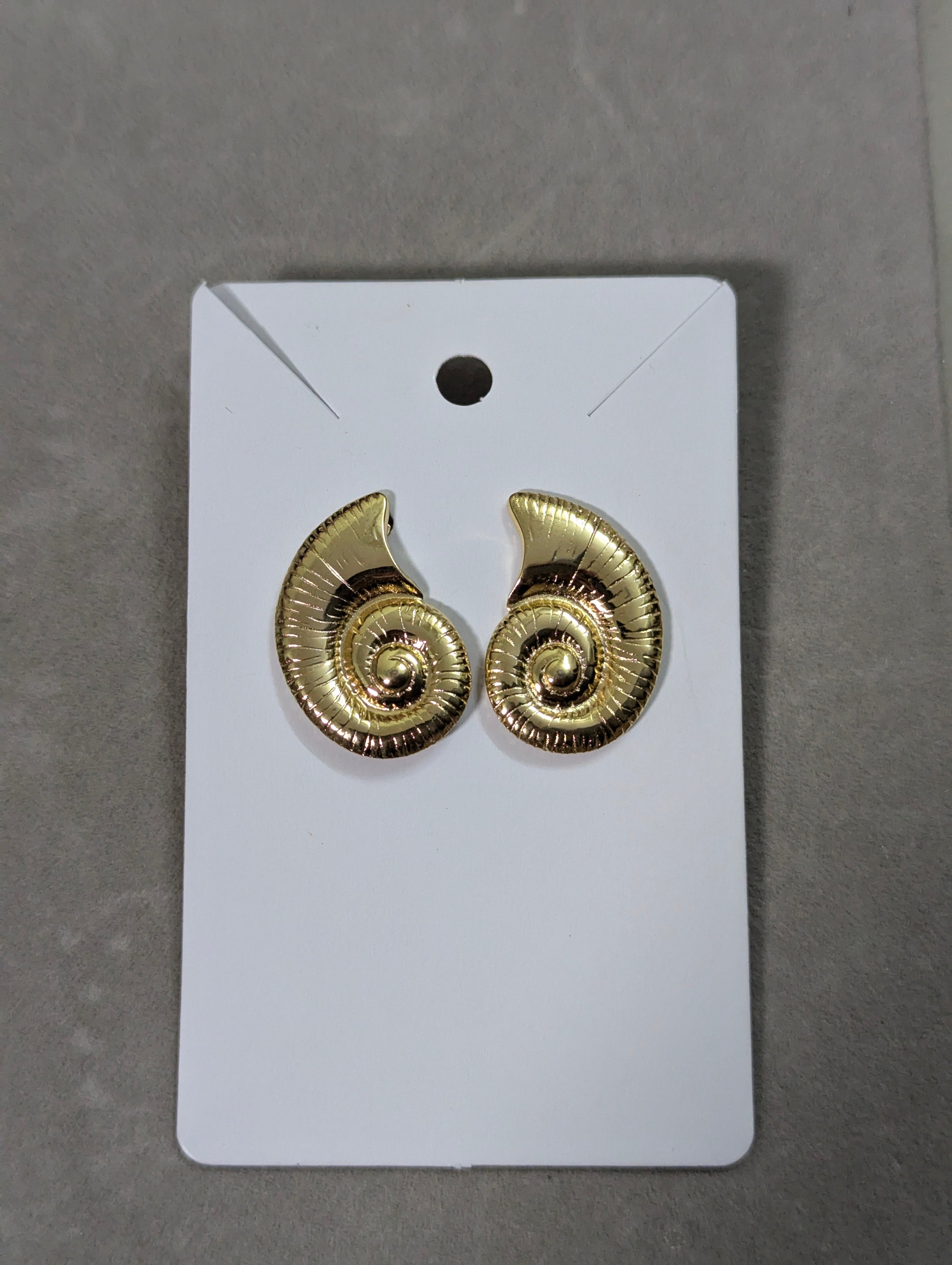 Shell Earrings
