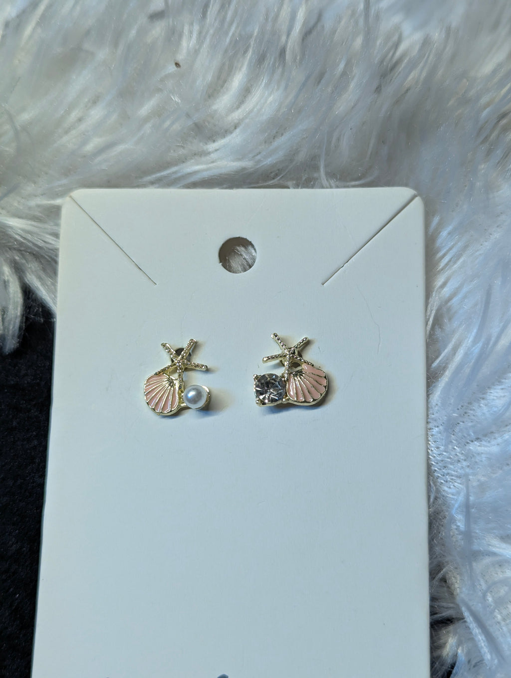 Beach wear stud earrings