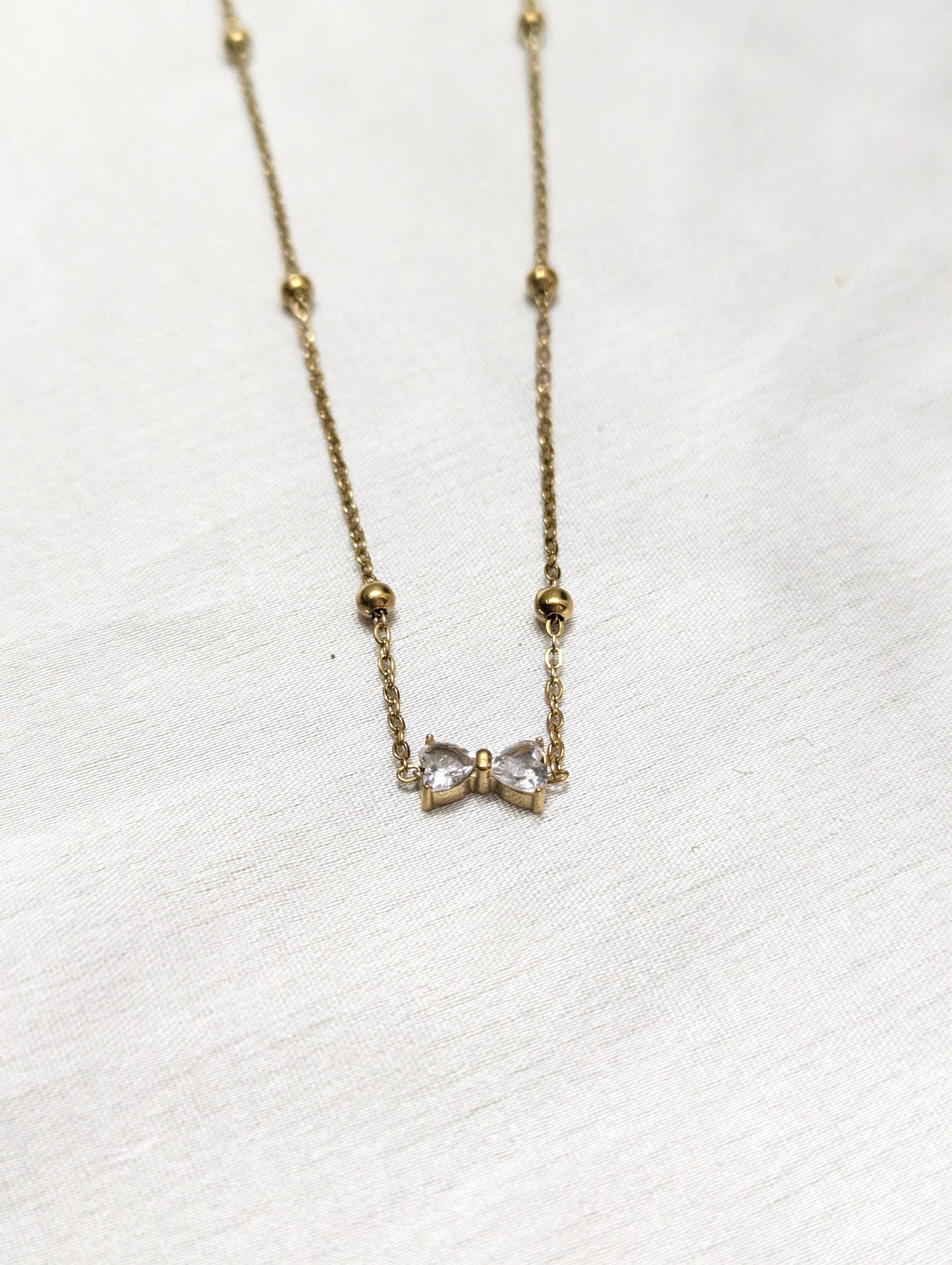 Bow Pendant