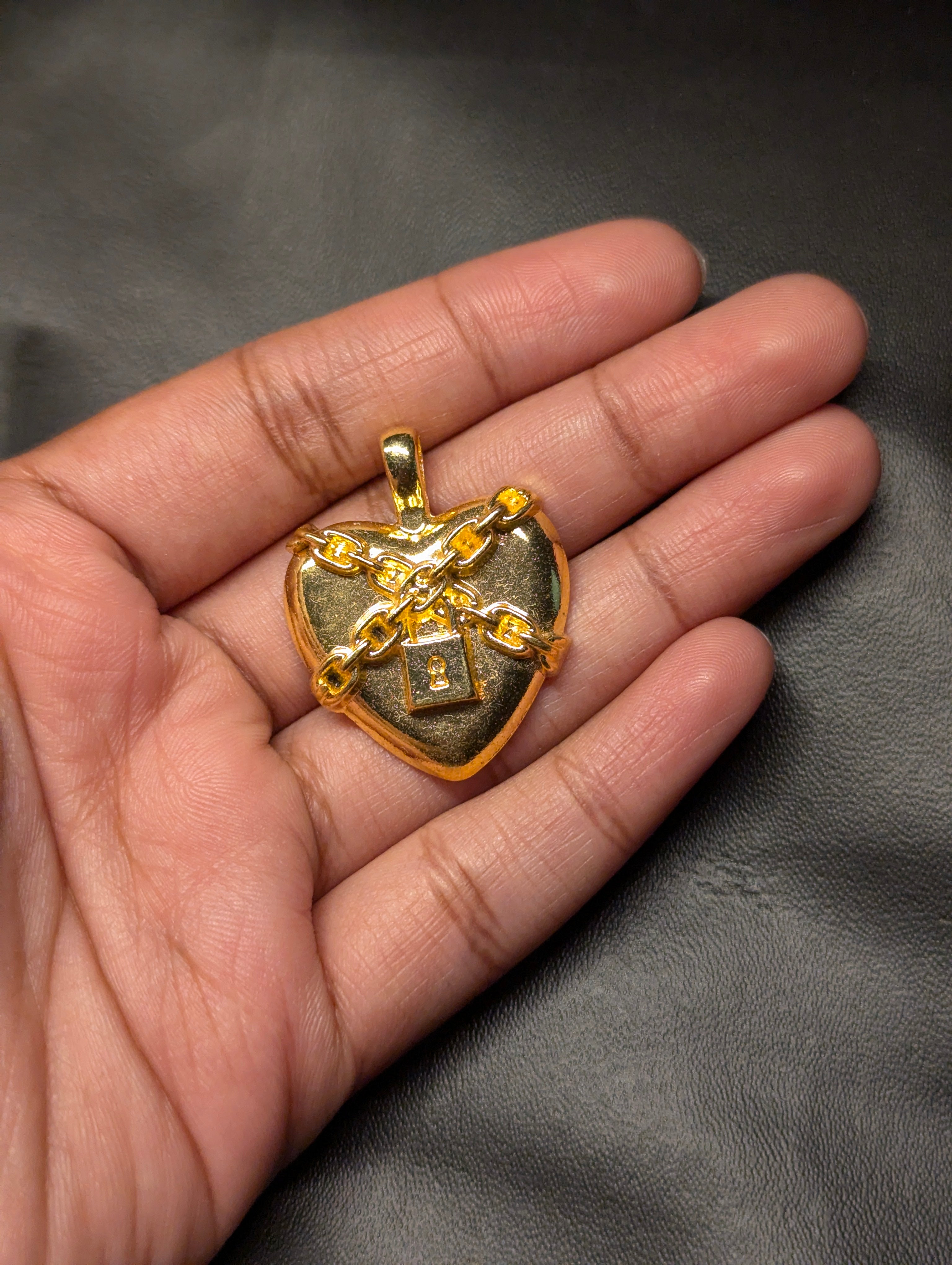 Heart lock pendant